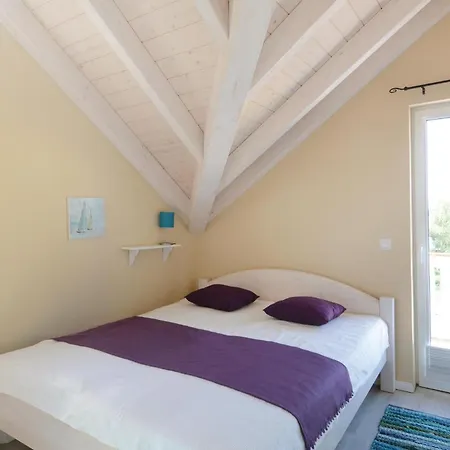 Seerose Semesterbostad